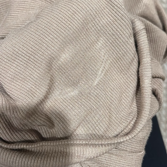 Three Dots Turtleneck - Picture 7 of 9